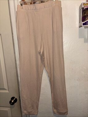 PINK Victoria's Secret Blush Cropped Lounge Pants